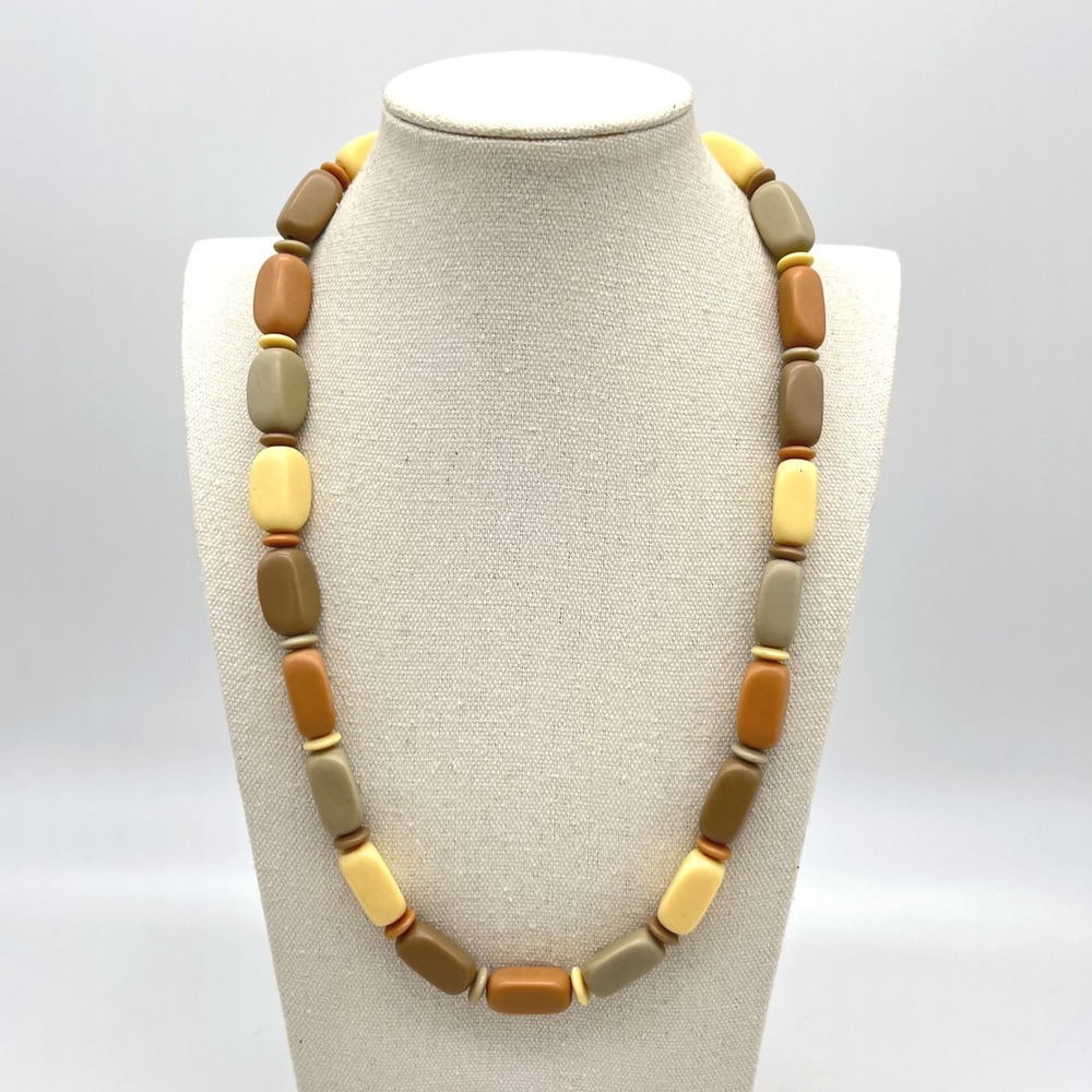 Napier‎ Chunky Bead Necklace Earth Tones Statement Toggle Clasp